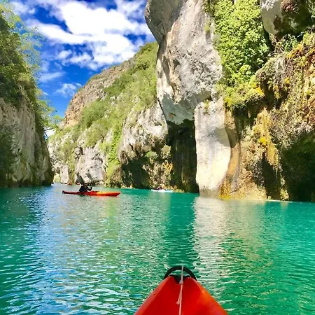 Gite Avec Terrasse Privee Proche Des Gorges Du Verdon Allemagne-en-Provence Exterior foto